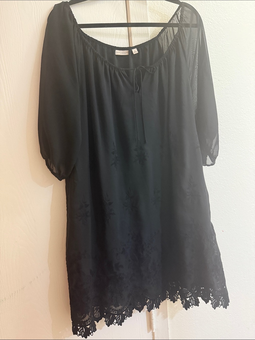 eva mendes for New York & Company Black Sheer Sleeve Peasant Tunic with Lace Hem